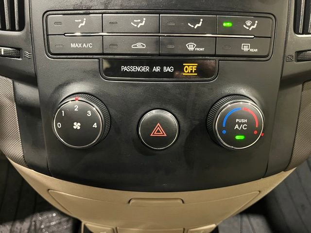 Used 2011 Hyundai Elantra SE image 30