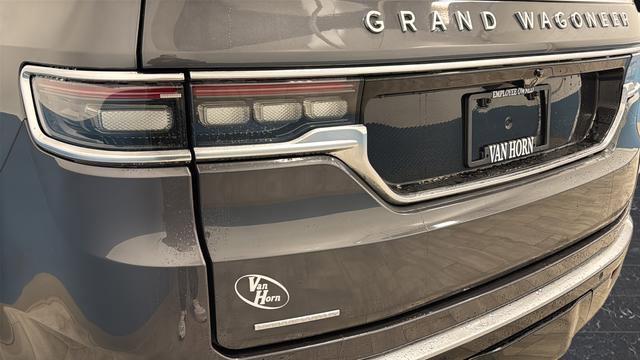 Used 2023 Jeep Grand Wagoneer 4WD image 44