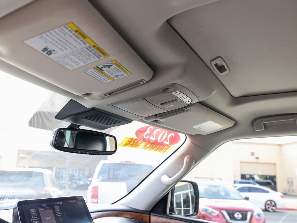 Used 2023 Nissan Armada SL w/ Captain's Chairs Package image 16