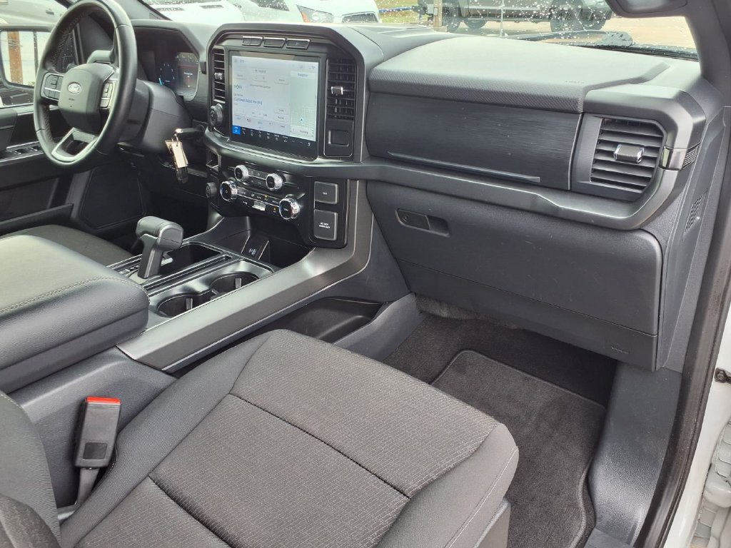 Used 2024 Ford F150 XLT w/ XLT Black Appearance Package RWD image 29