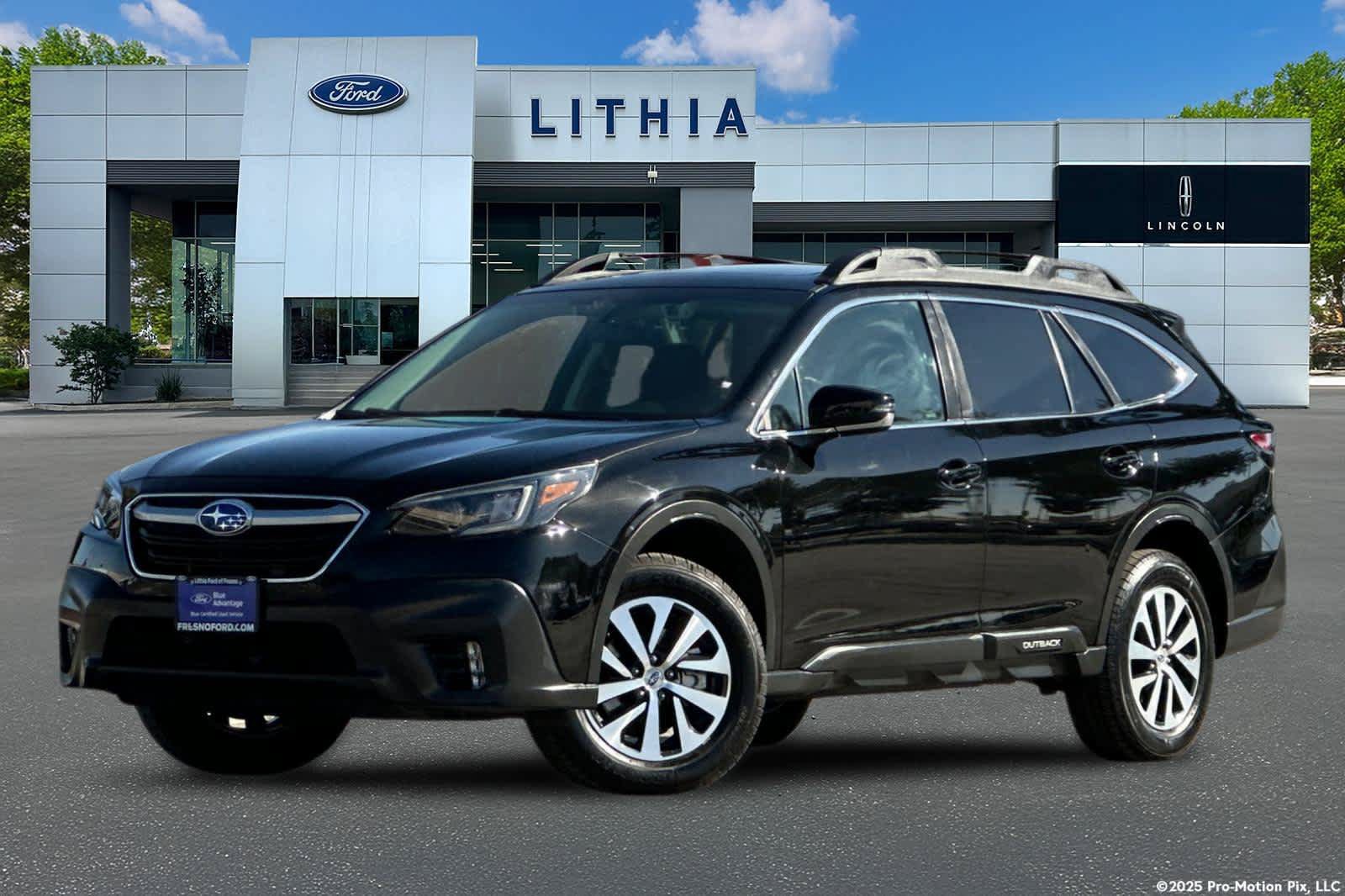 Used 2022 Subaru Outback Premium AWD/4WD image 1
