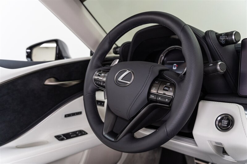 Used 2026 Lexus LC 500 Coupe w/ Inspiration Series RWD image 69