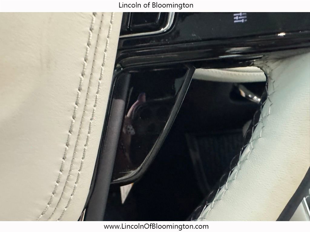 New 2026 Lincoln Aviator Black Label w/ Dynamic Handling Package image 46