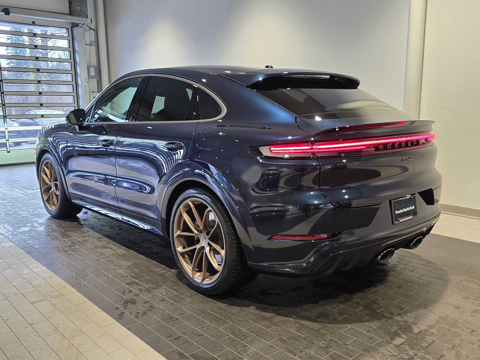 New 2026 Porsche Cayenne Turbo AWD/4WD image 3
