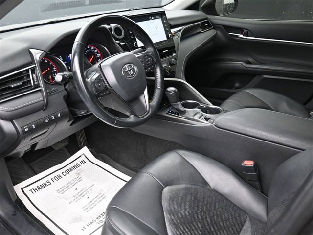 Used 2022 Toyota Camry XSE image 10