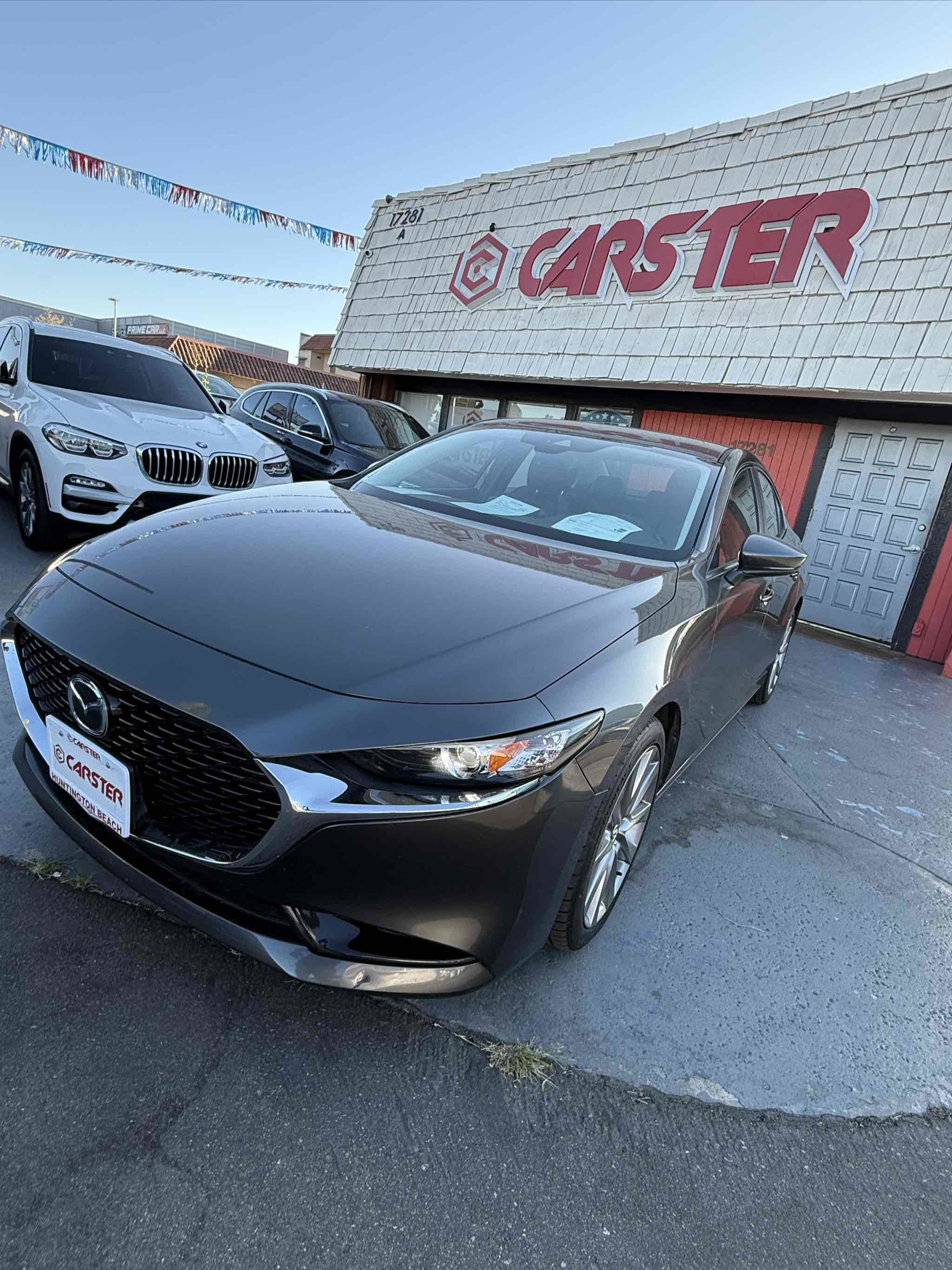 Used 2019 MAZDA MAZDA3 Sedan w/ Preferred Package image 16