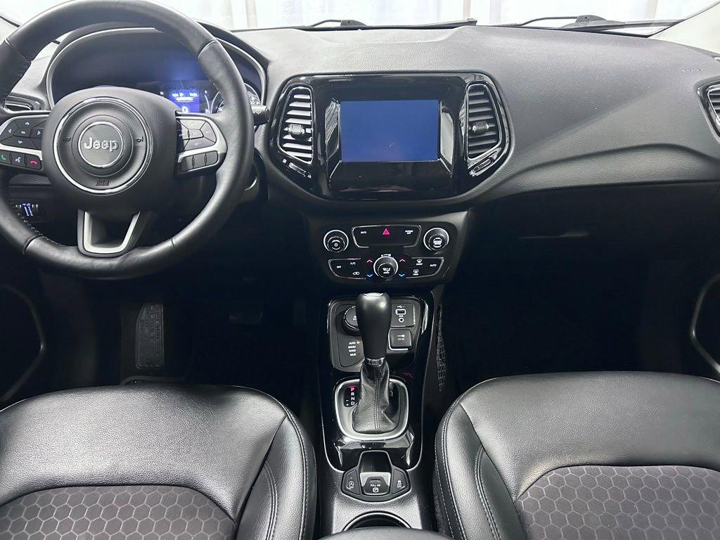 Used 2020 Jeep Compass Latitude image 13