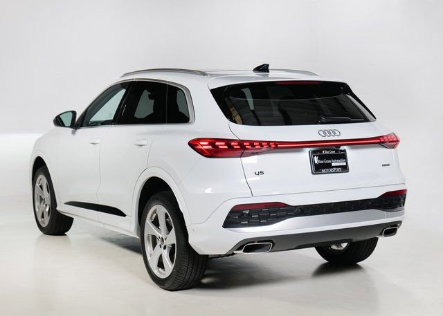 Used 2025 Audi Q5 Premium Plus w/ Premium Plus image 5