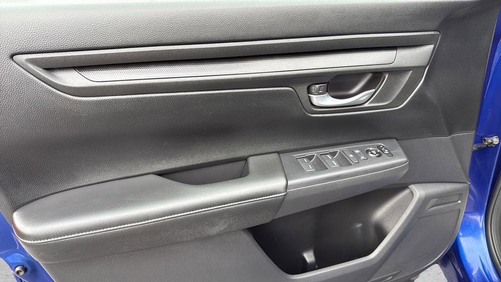 Used 2023 Honda CR-V EX image 10