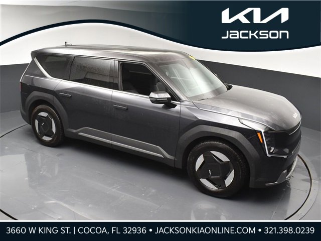 Certified 2026 Kia EV9 Light video 1