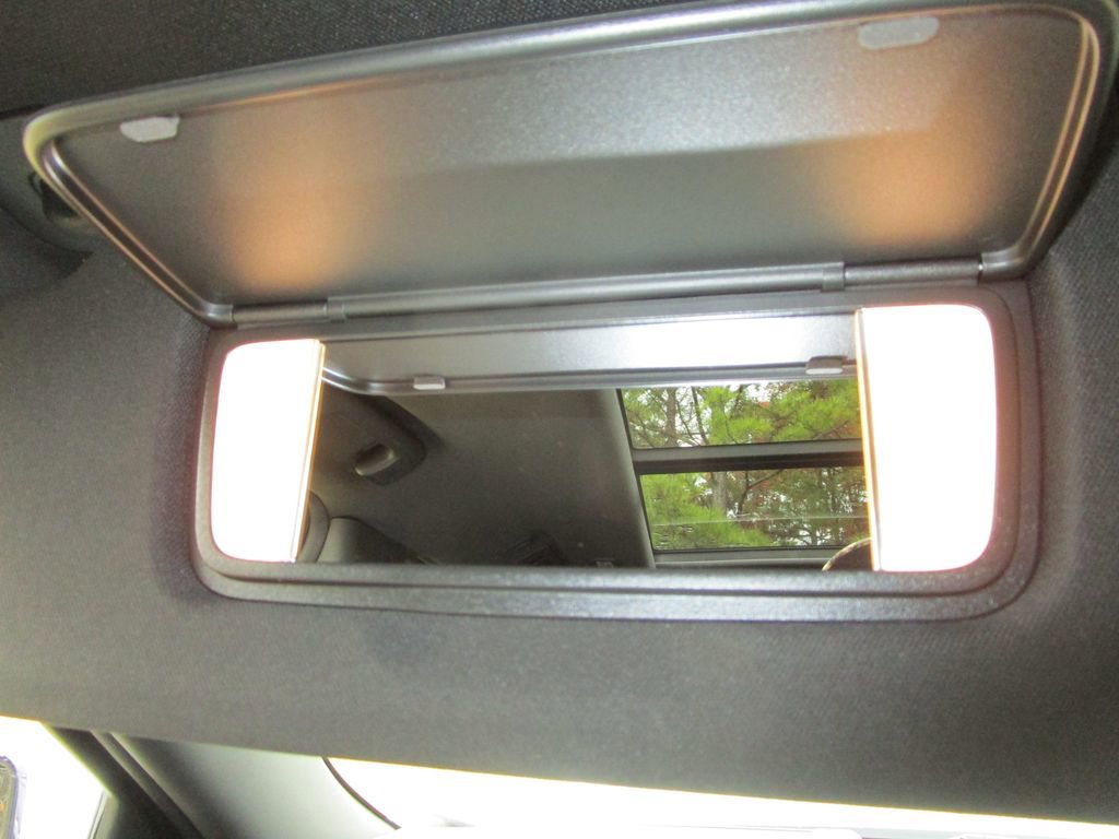 New 2026 GMC Yukon XL Denali w/ Sun & Power Step Package image 43