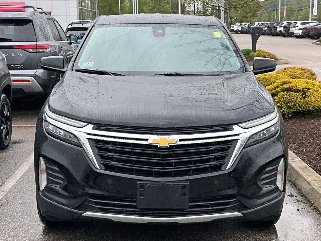 Used 2023 Chevrolet Equinox LT AWD/4WD image 2