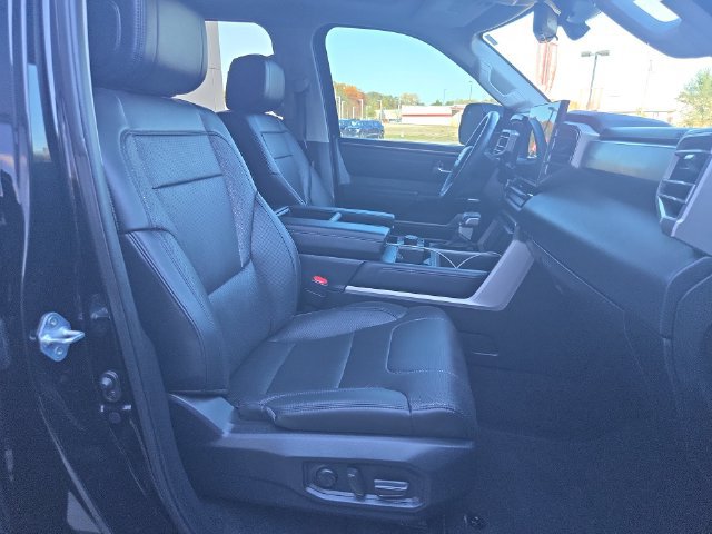 Used 2024 Toyota Tundra Limited AWD/4WD image 16