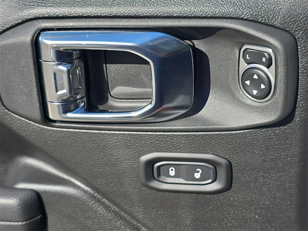 New 2026 Jeep Wrangler Willys image 31