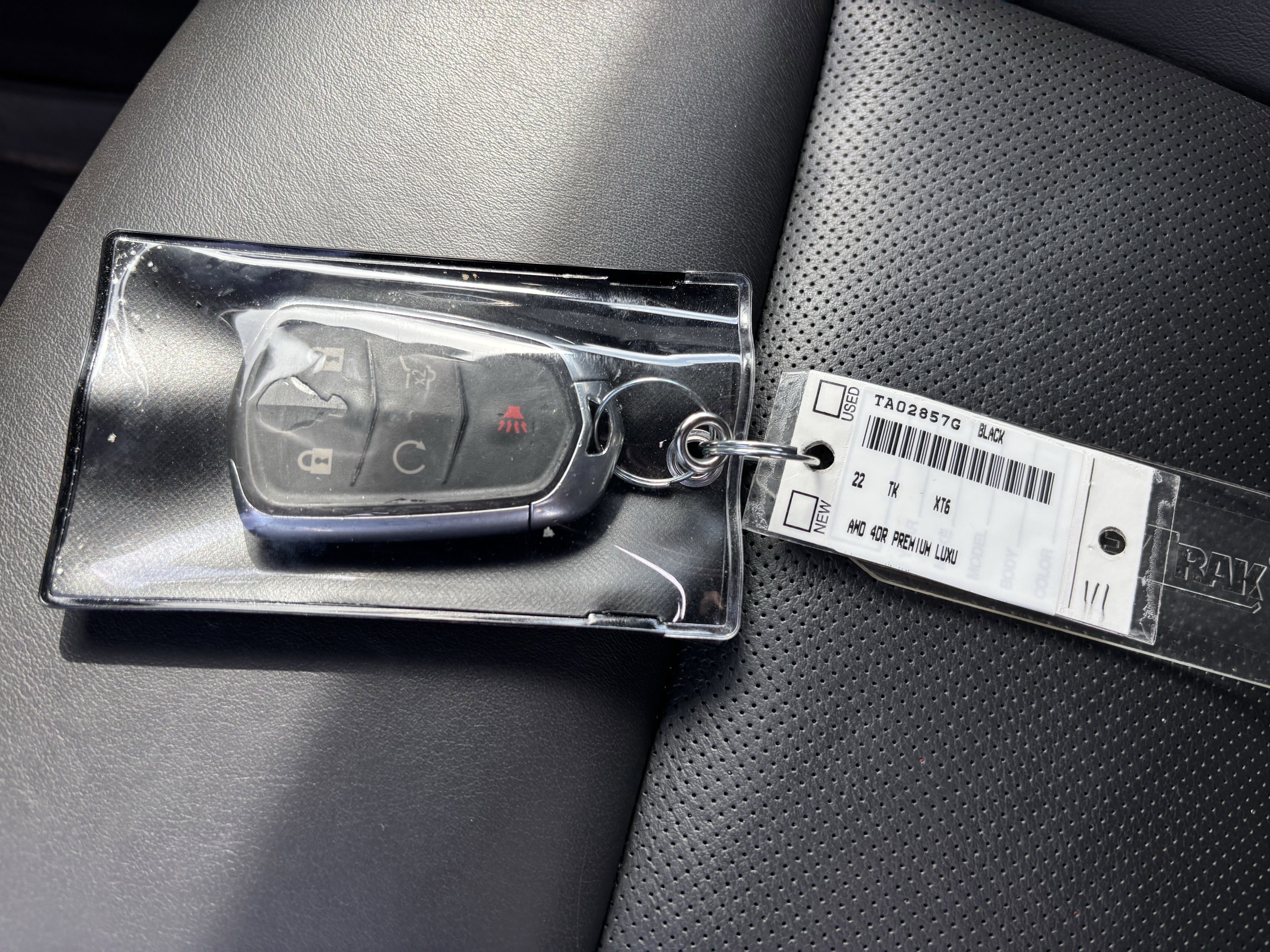 Used 2022 Cadillac XT6 Premium Luxury image 38