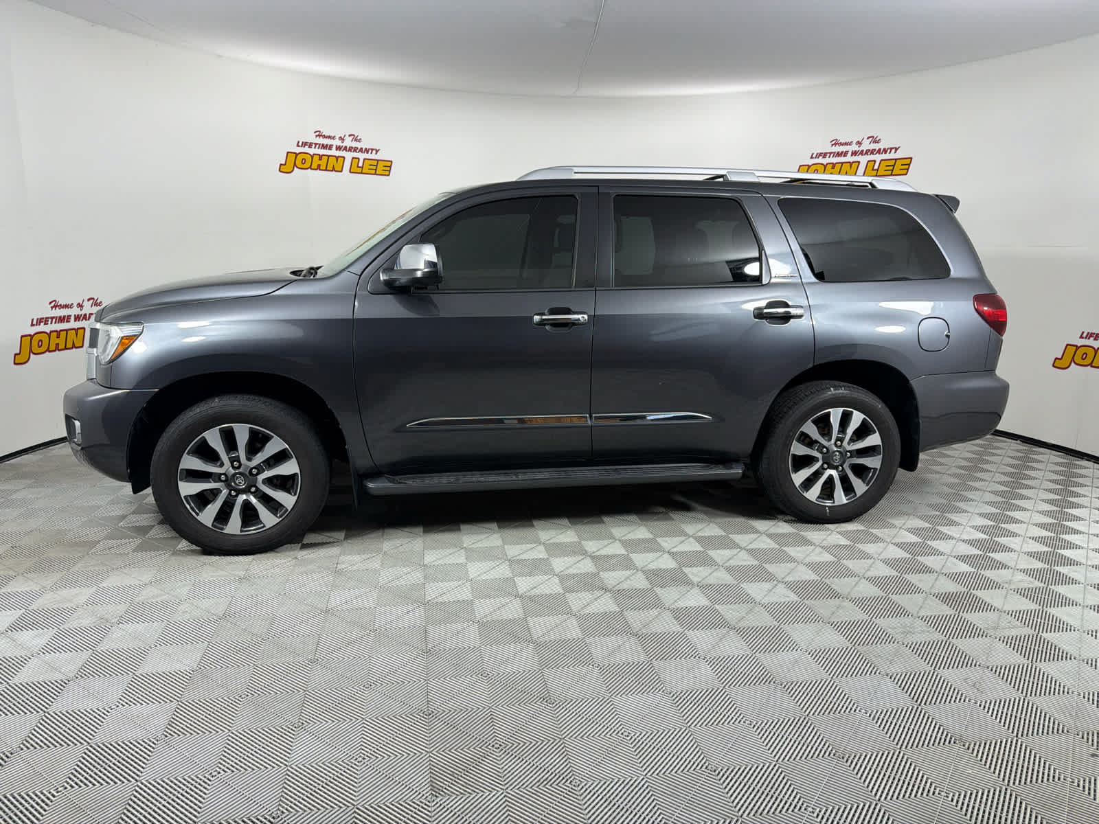 Used 2021 Toyota Sequoia Limited w/ Safety & Convenience Package RWD image 2