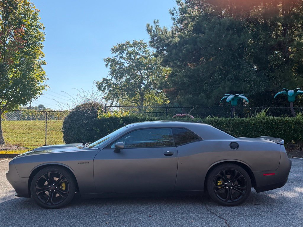 Used 2021 Dodge Challenger R/T RWD image 2