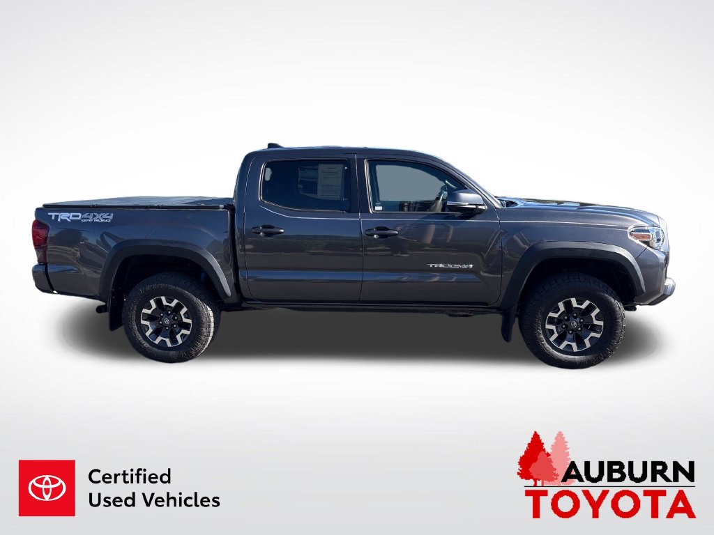 Certified 2018 Toyota Tacoma TRD Off-Road w/ Technology Package AWD/4WD image 5