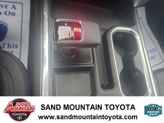 Used 2024 Chevrolet Silverado 1500 High Country w/ High Country Premium Package AWD/4WD image 22