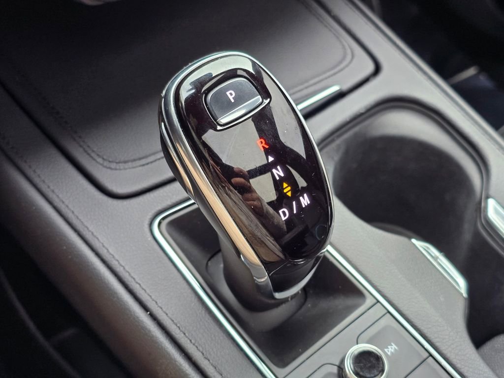 Certified 2023 Cadillac XT4 Premium Luxury w/ Driver Assist Package image 36