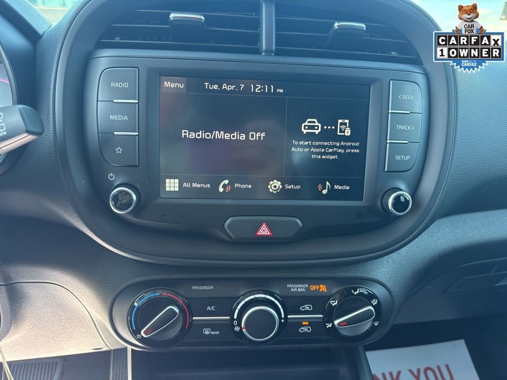 Used 2025 Kia Soul LX FWD image 19