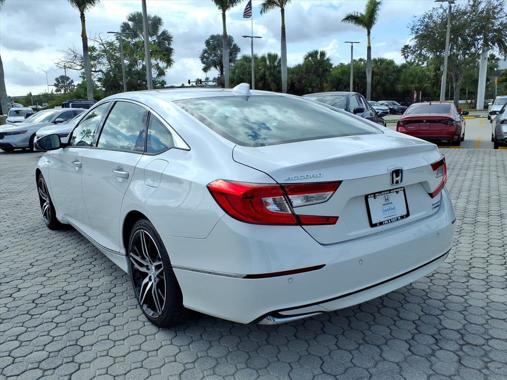 Certified 2022 Honda Accord Touring image 4