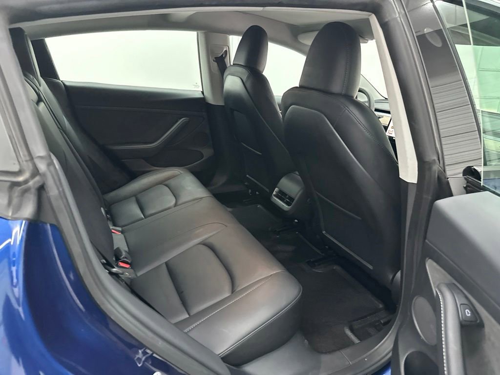 Used 2023 Tesla Model 3 Standard Range RWD image 15