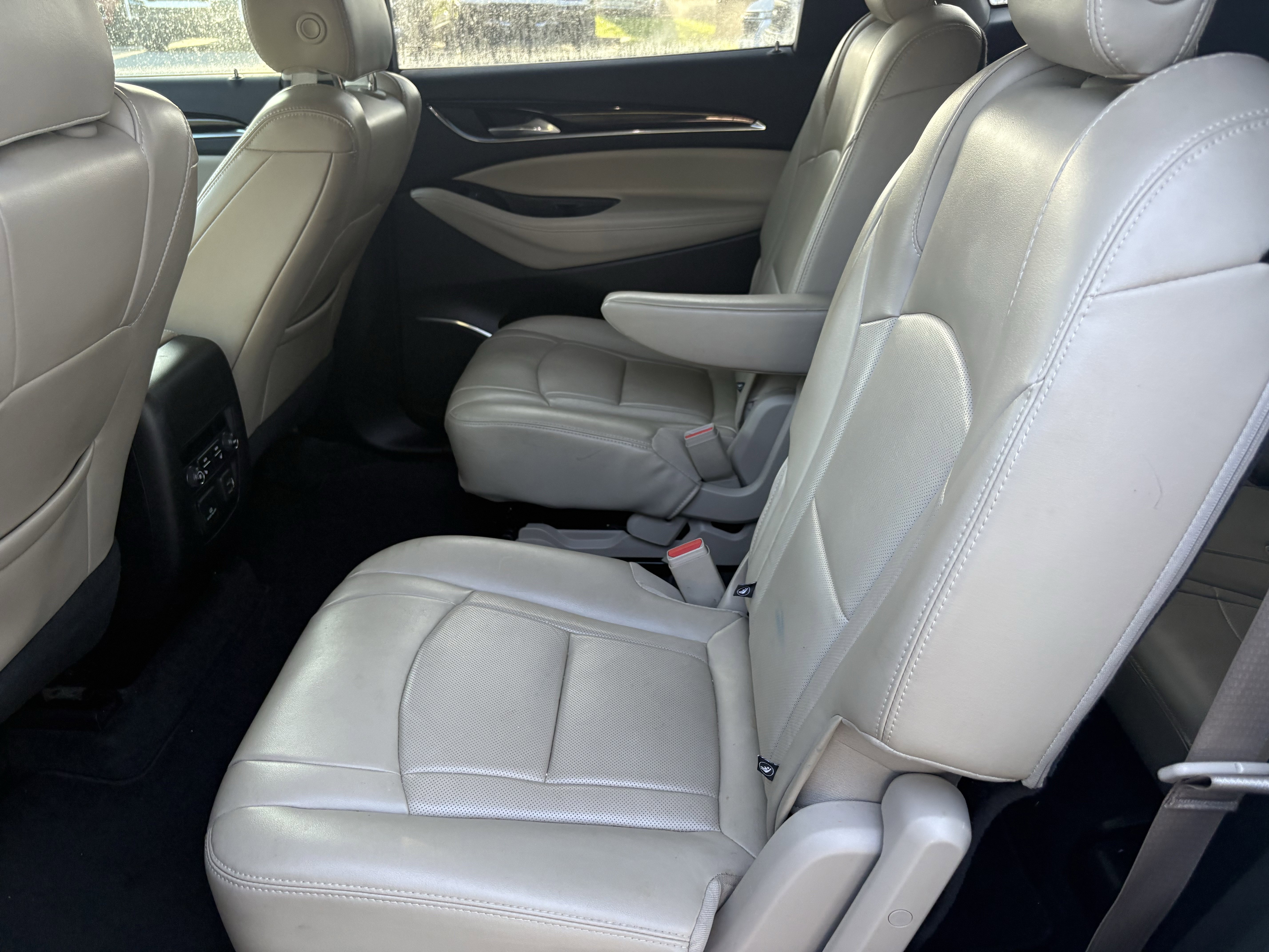 Used 2018 Buick Enclave Premium w/ Trailering Package FWD image 8