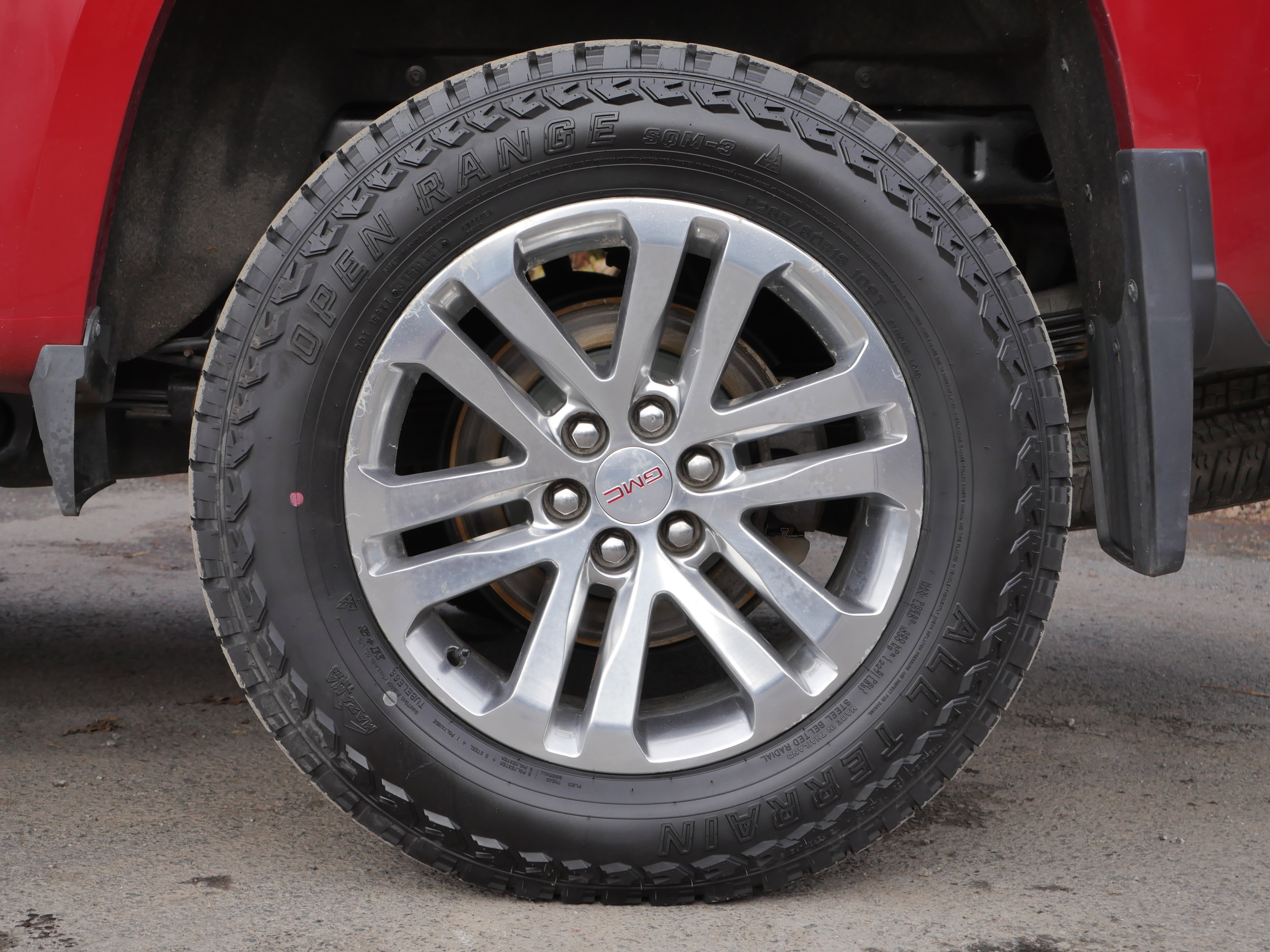 Used 2015 GMC Canyon SLT image 16