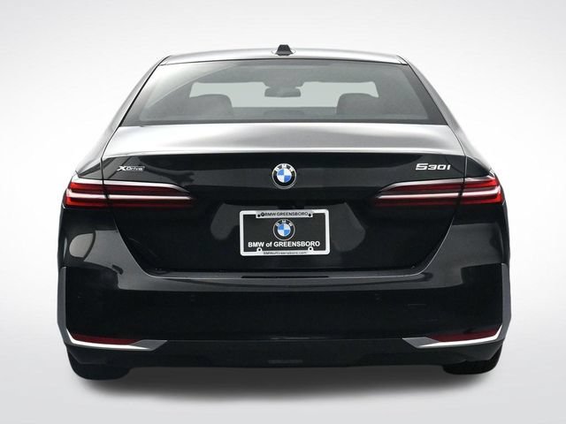 New 2027 BMW 530i xDrive w/ Premium Package AWD/4WD image 6