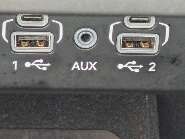 Used 2024 Jeep Wagoneer L Series II w/ Flexible Seating Group RWD image 22