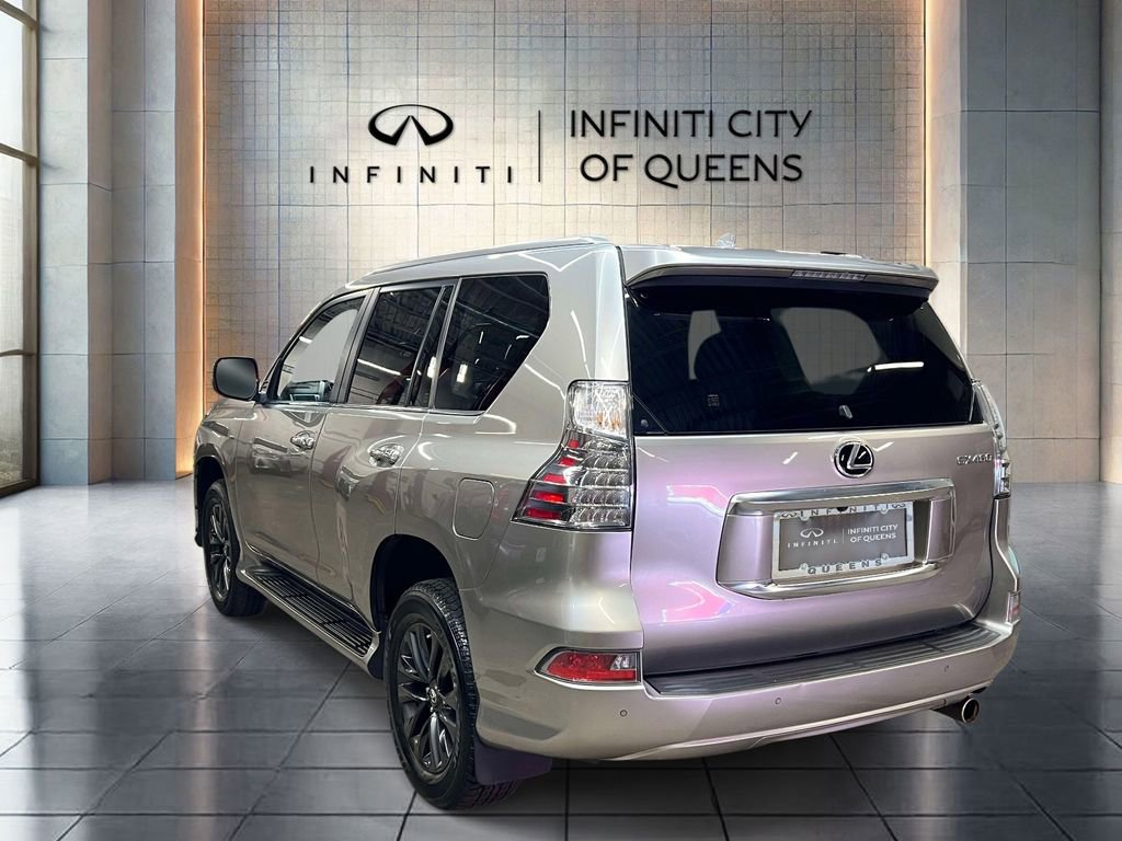 Used 2022 Lexus GX 460 Premium w/ Premium Package AWD/4WD image 4