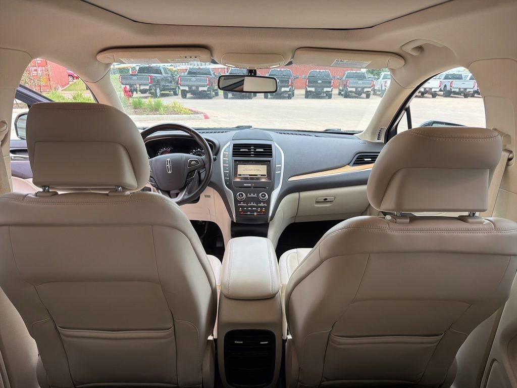 Used 2016 Lincoln MKC Select w/ Select Plus Package FWD image 17
