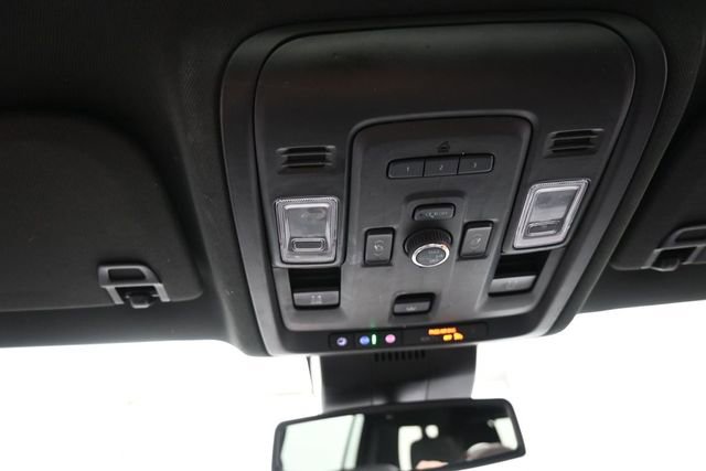 Used 2023 Chevrolet Suburban LT w/ LT Signature Plus Package AWD/4WD image 12