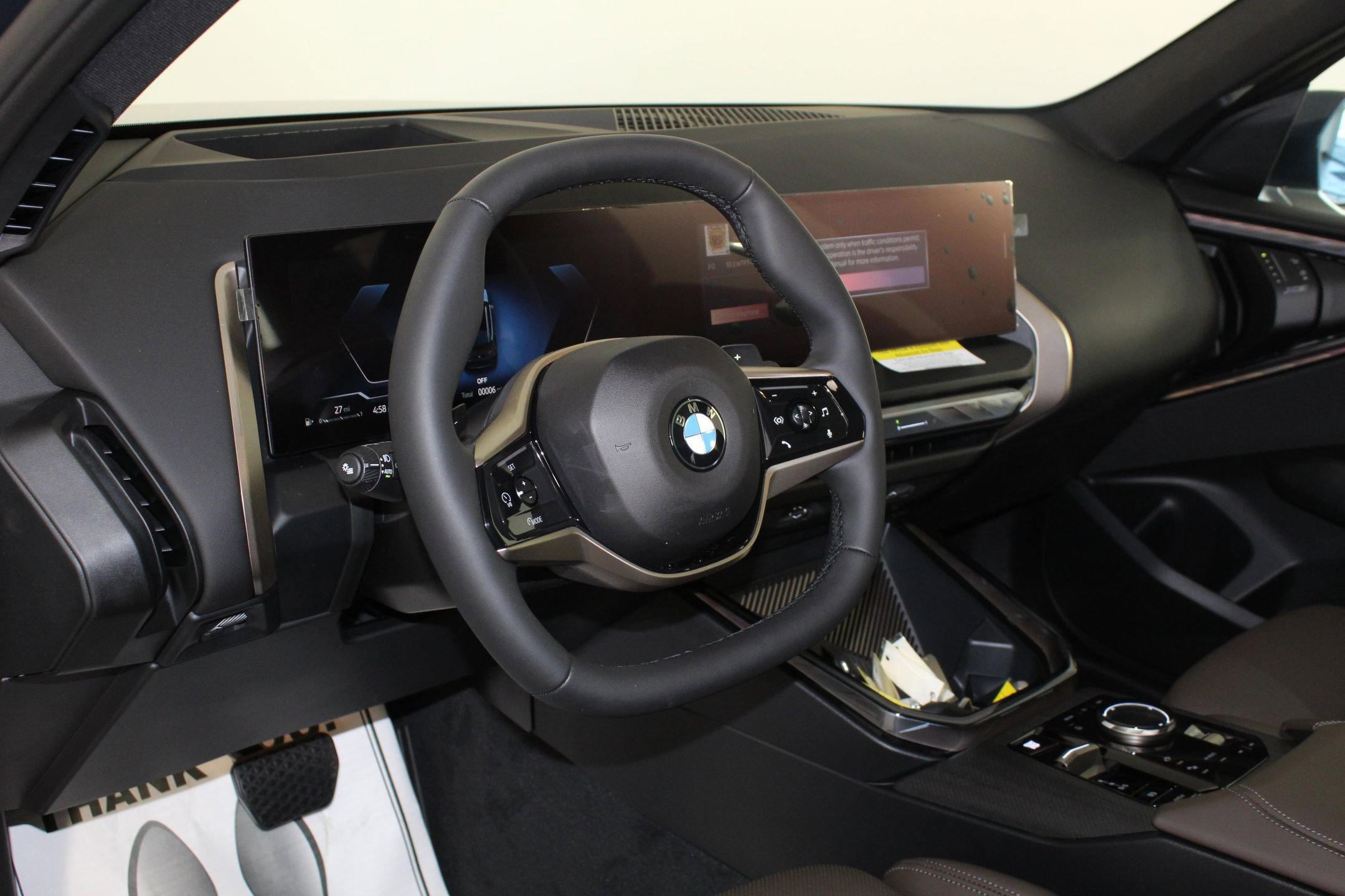 Used 2025 BMW X3 xDrive30i w/ Premium Package image 4