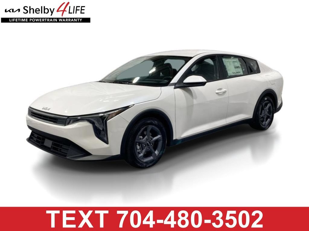 New 2026 Kia K4 FWD image 1