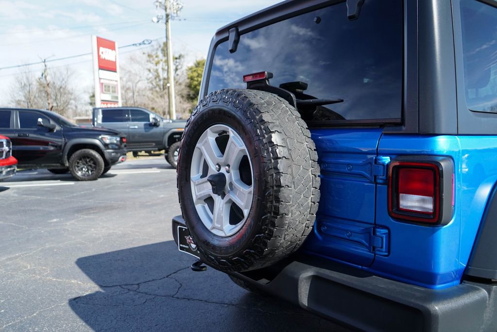Used 2021 Jeep Wrangler Sport S image 13