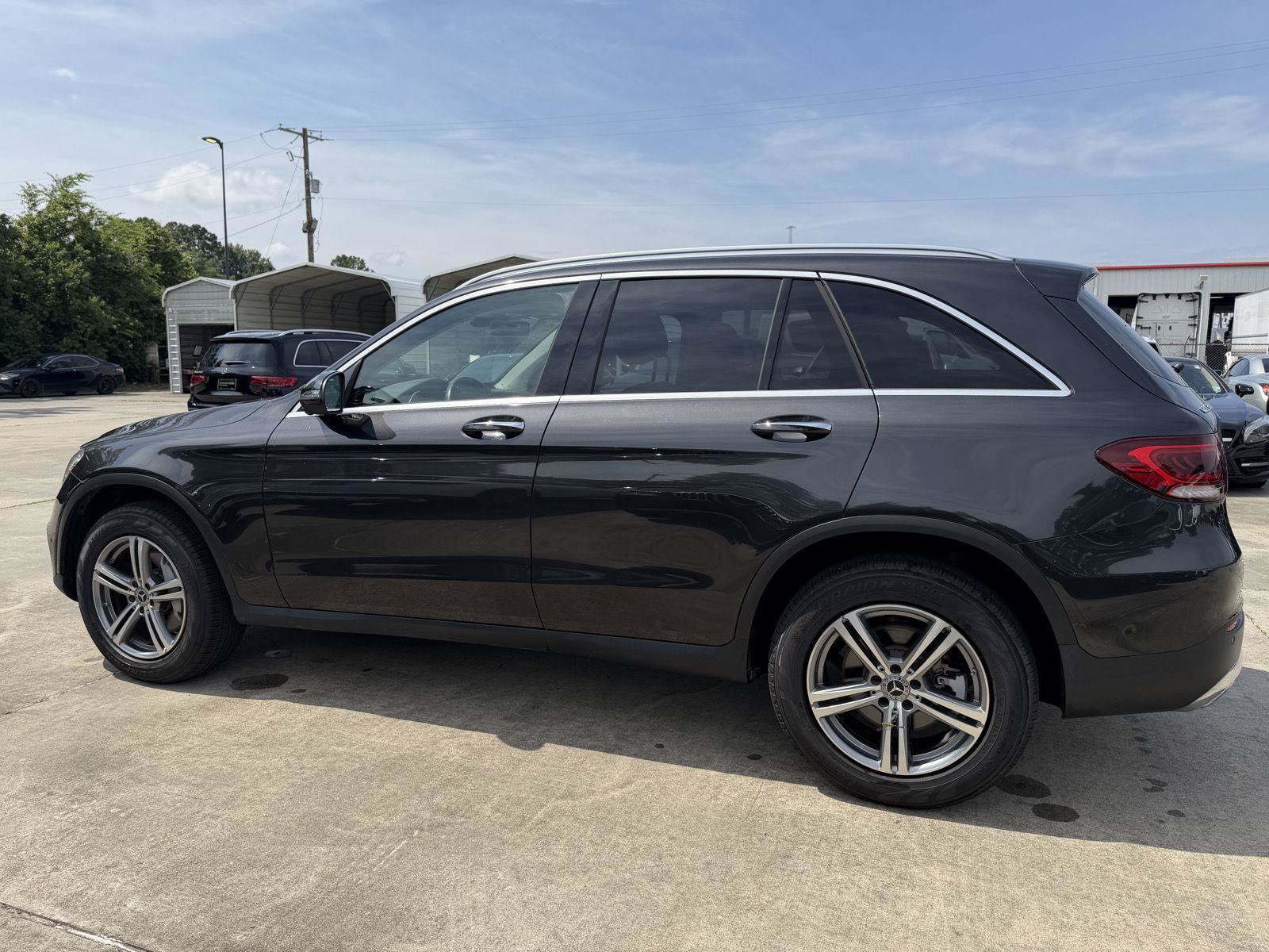 Certified 2021 Mercedes-Benz GLC 300 4MATIC w/ Premium Package image 16
