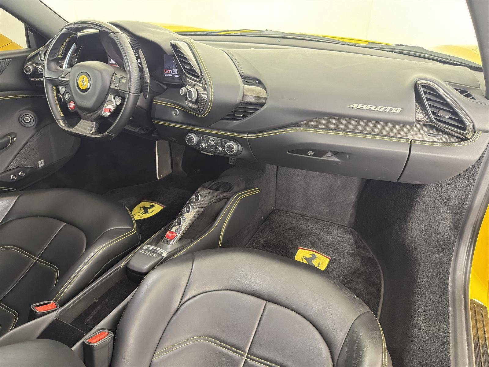 Used 2018 Ferrari 488 GTB image 34