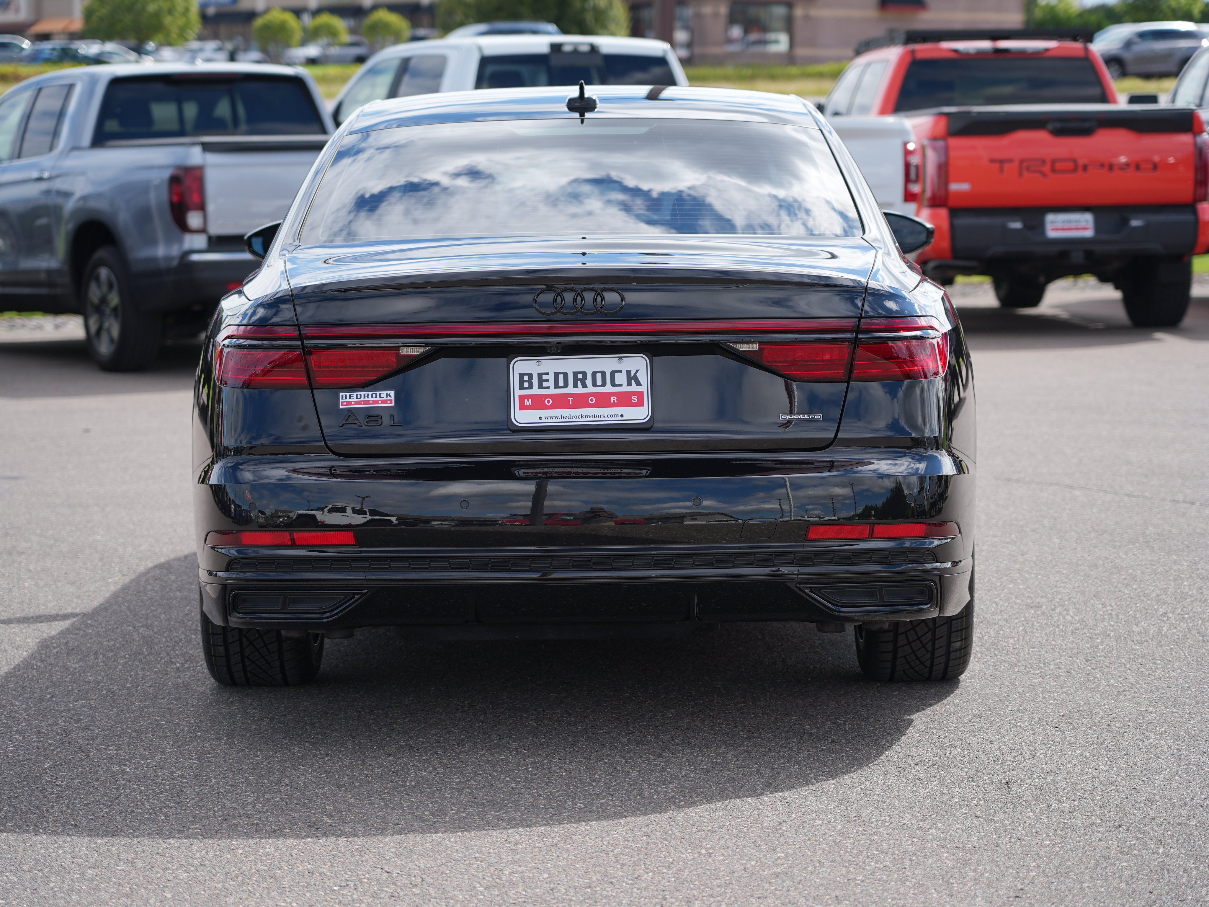 Used 2021 Audi A8 L 4.0T w/ Executive Plus Package AWD/4WD image 4