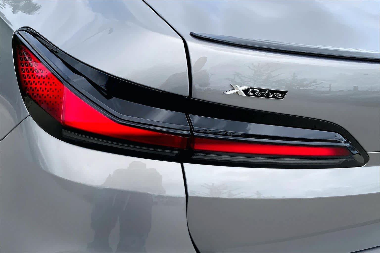 New 2026 BMW 760i xDrive w/ Executive Package AWD/4WD image 14