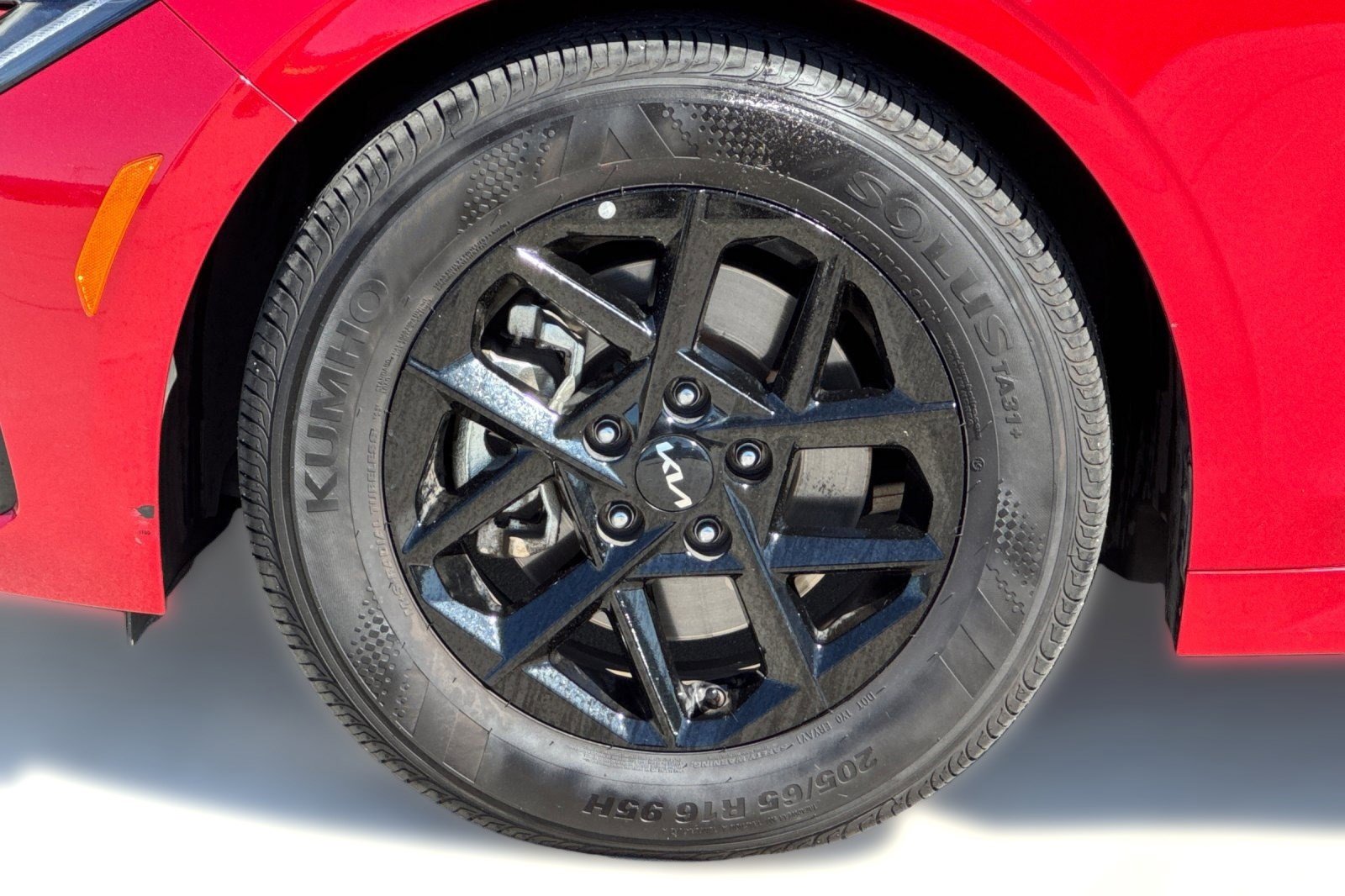 Used 2025 Kia K5 LXS image 10