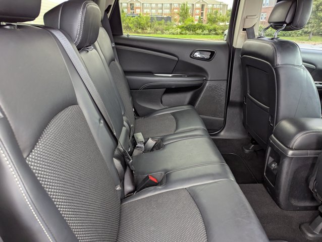 Used 2017 Dodge Journey Crossroad w/ Popular Equipment Group FWD image 29