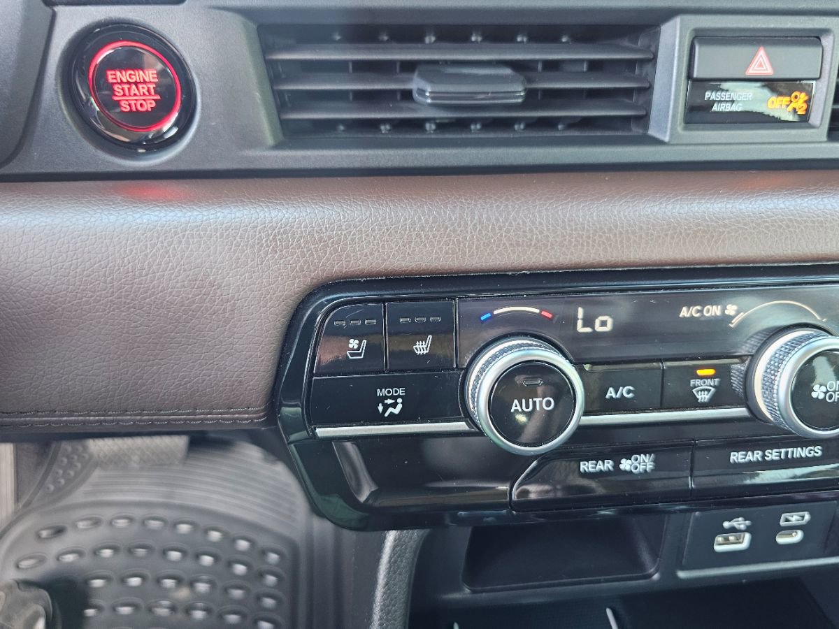 Used 2023 Honda Pilot Elite image 34