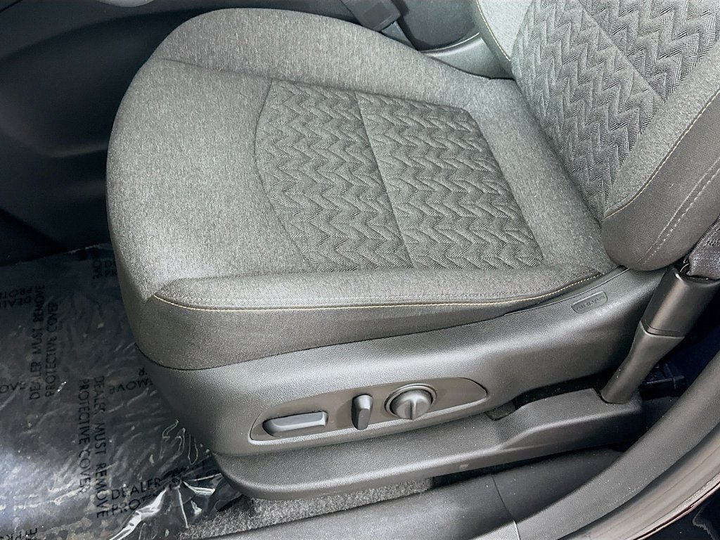 Used 2023 Chevrolet Equinox LT FWD image 26