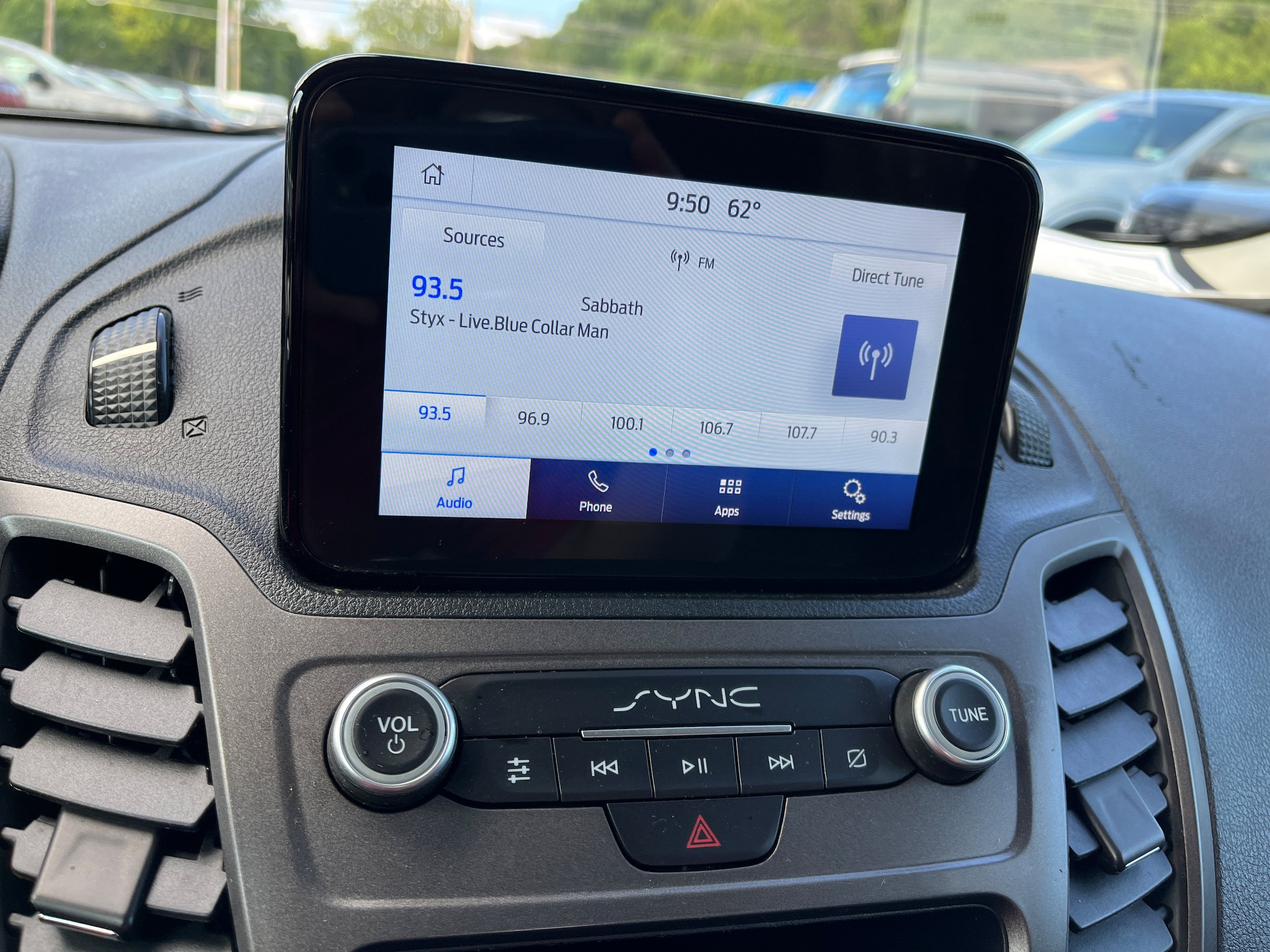 Certified 2020 Ford Transit Connect XL FWD image 22