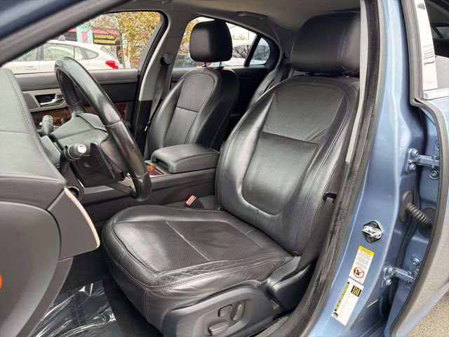 Used 2009 Jaguar XF Premium RWD image 7