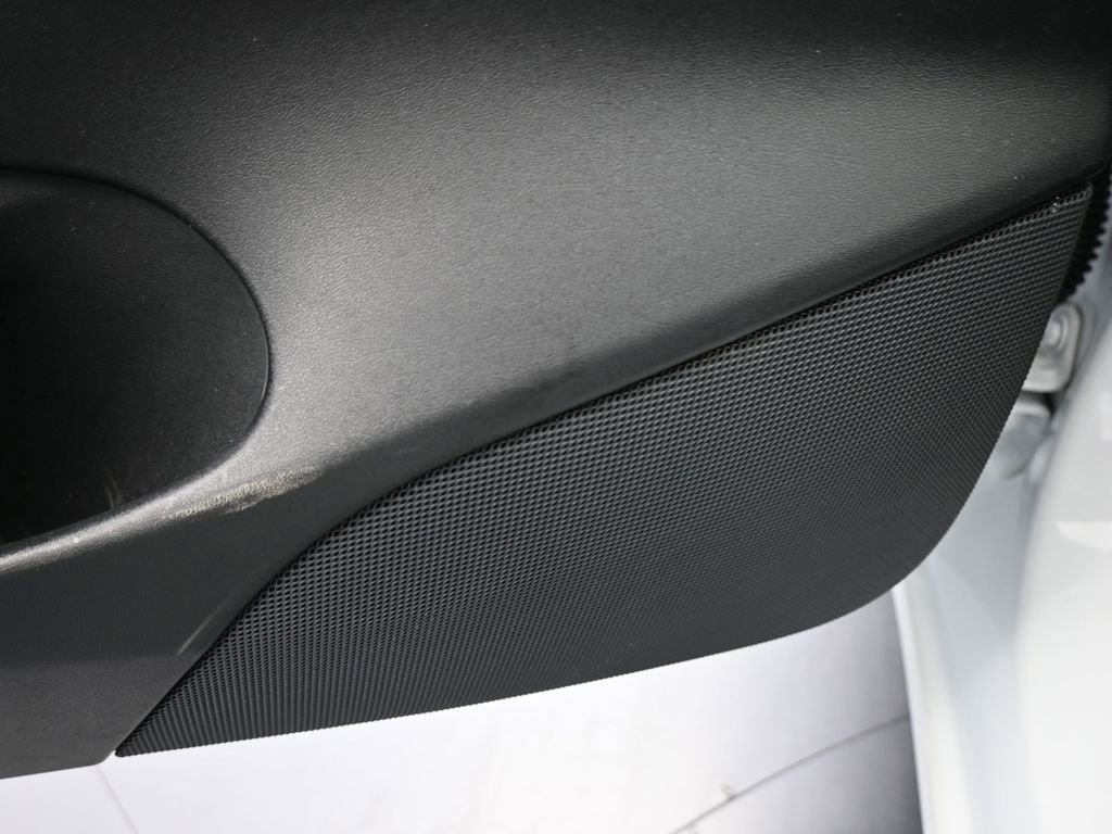 Used 2021 Tesla Model 3 Standard Range Plus image 15