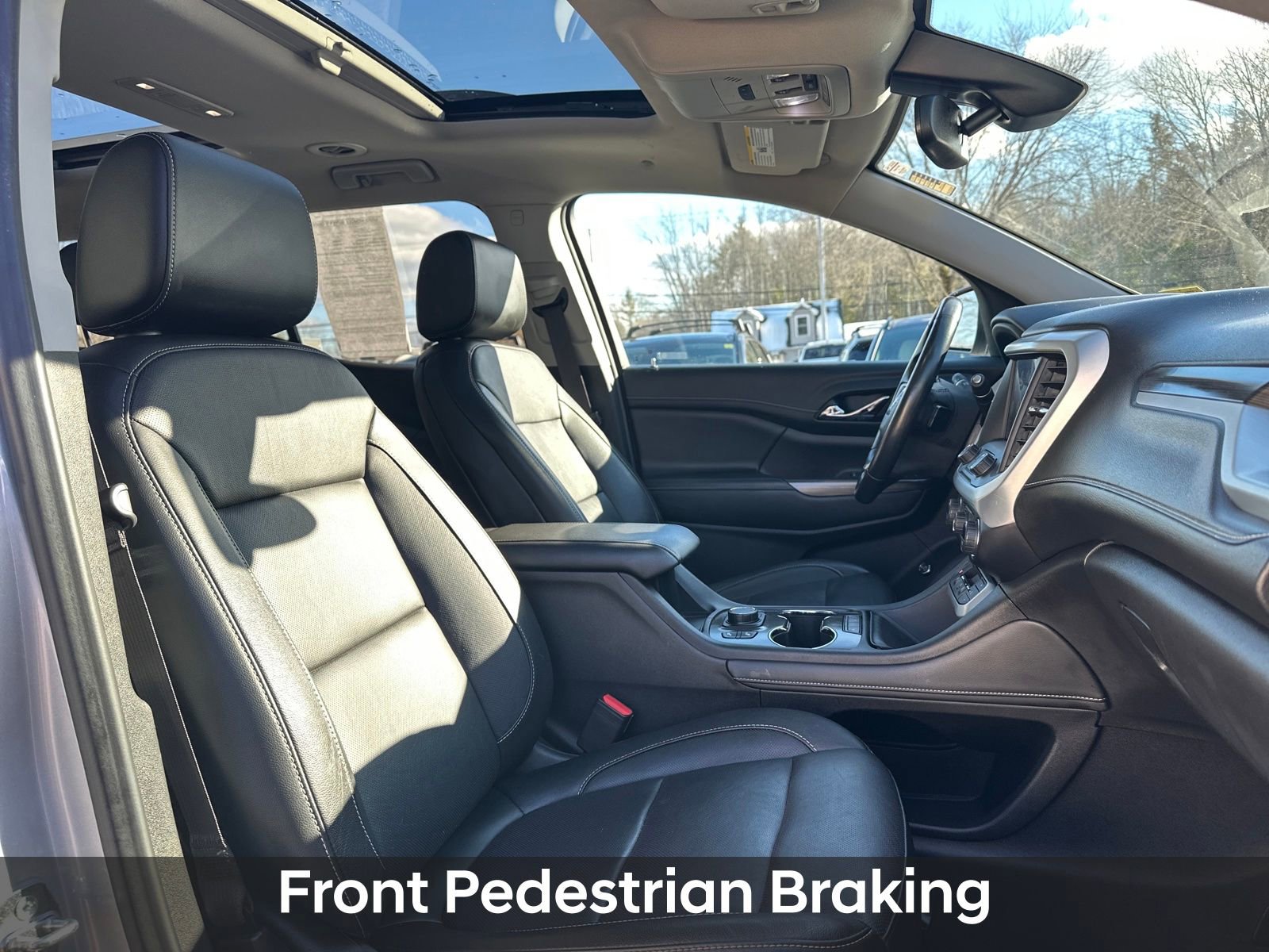 Used 2020 GMC Acadia SLT w/ Driver Alert Package II image 25