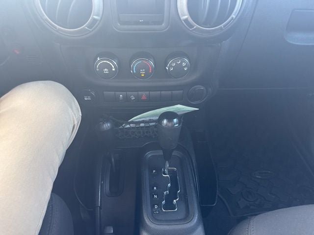 Used 2014 Jeep Wrangler Sport AWD/4WD image 14